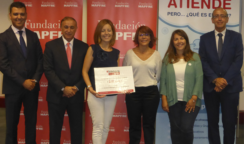 Fundación MAPFRE ha entregado hoy una donación de 5.000 euros a la Asociación de Niños Hiperactivos del Principado de Asturias