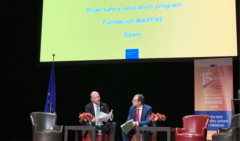 Bruselas premia a Fundación por su programa de seguridad vial y reconoce en la escena europea su ‘desafío escolar’
