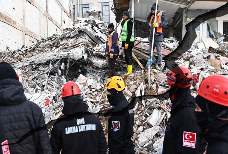 Fundación MAPFRE destina 100.000 euros para entregar bienes de primera necesidad en Turquía y activa una campaña de microdonaciones para ayudar a los afectados