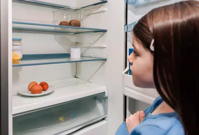 Sólo el 25% de los niños y los adolescentes en situación de vulnerabilidad social encuestados puede acceder sin problemas a alimentos con elevada calidad nutricional