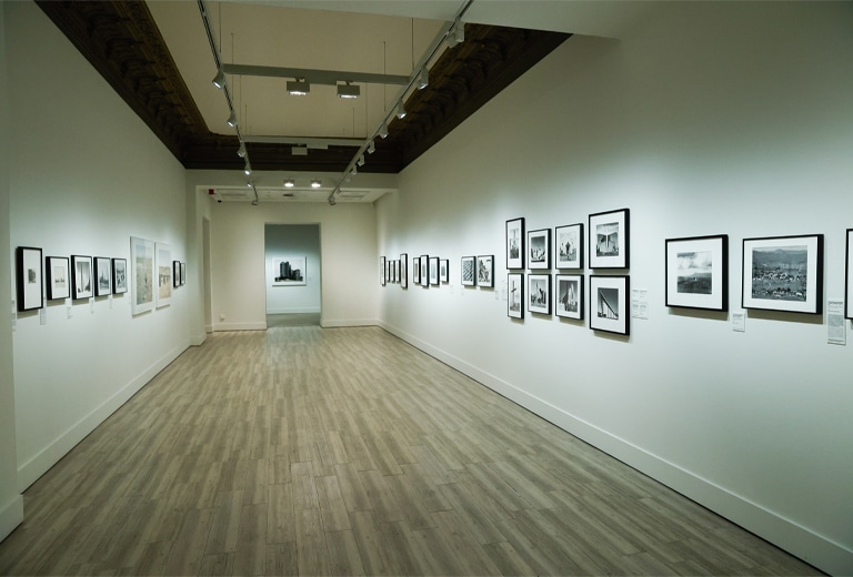 Fundación MAPFRE presenta la obra de los fotógrafos David Goldblatt y Consuelo Kanaga, ambas con un fuerte componente social