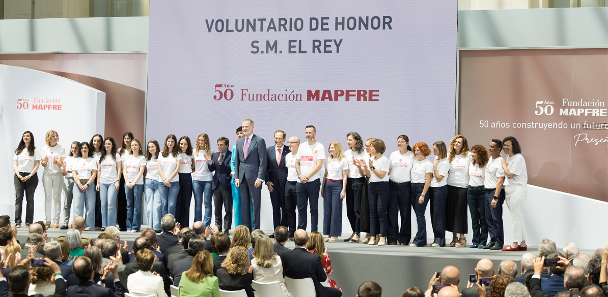 FM1 La discriminación laboral afecta más a las mujeres mayores de 55 años, que sufren hasta 6 brechas respecto a los hombres
